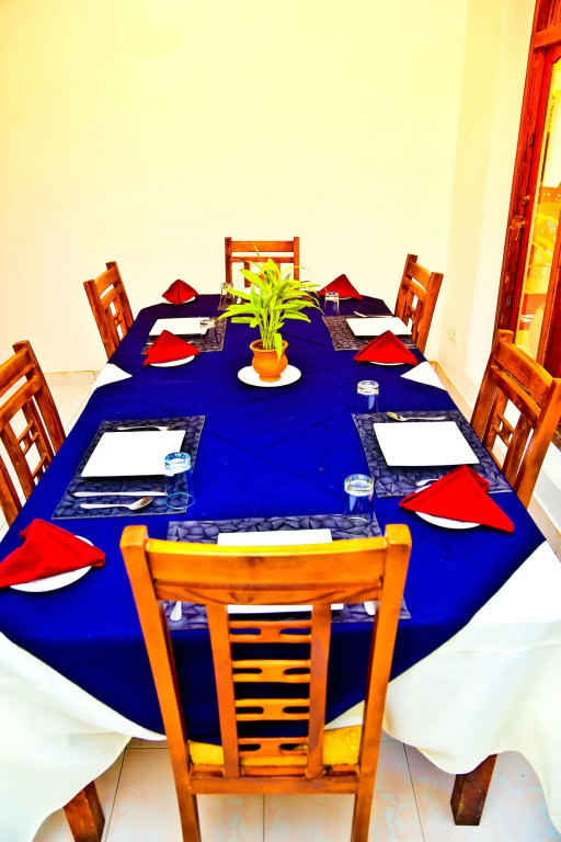 Thilaka City Hotel