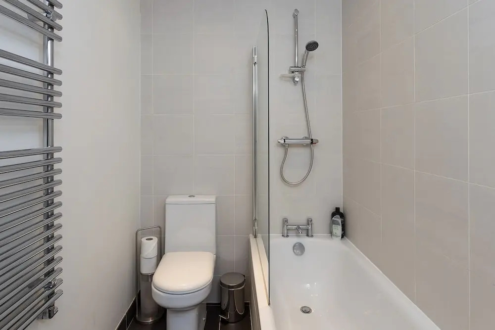 1 Bedroom Apartment in Maida Vale With Terrace