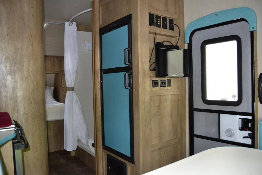 Compass Rv Park - A Cruise Inn Park