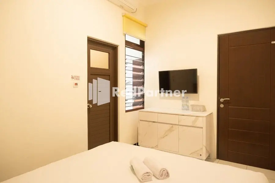 House Of Cokro Near Malioboro Area Redpartner