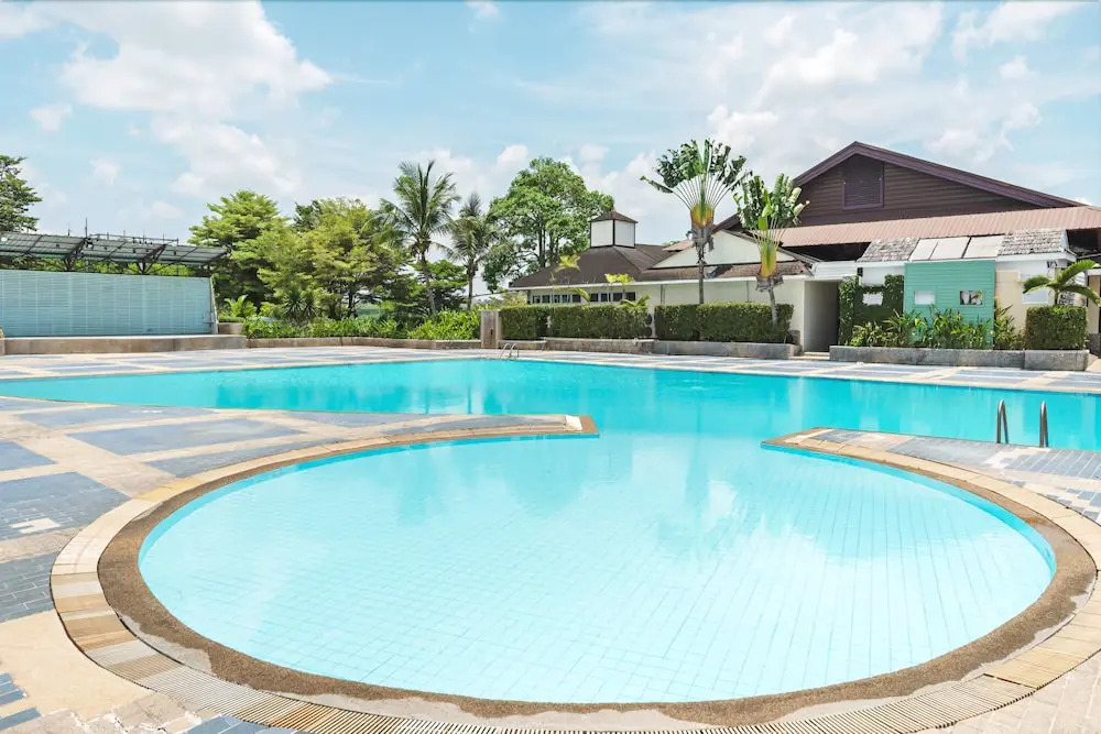 The Emerald Harbor Rayong by Favstay
