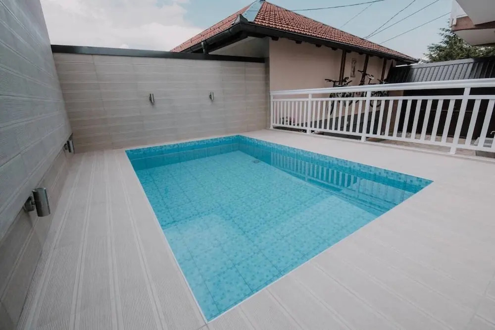Luxury Apartments