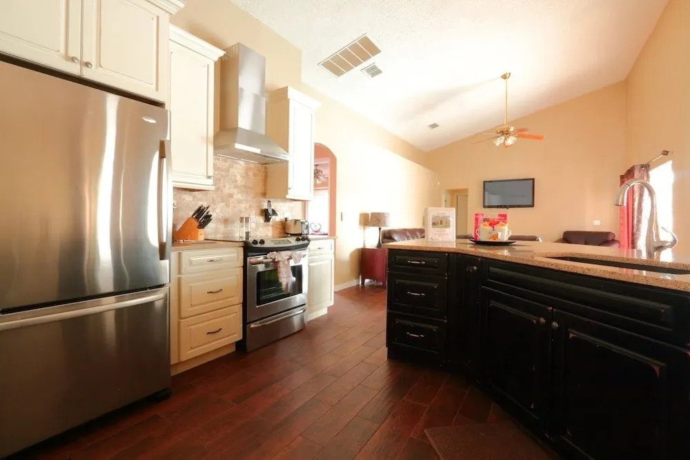 Florida Dream Homes Davenport Collection