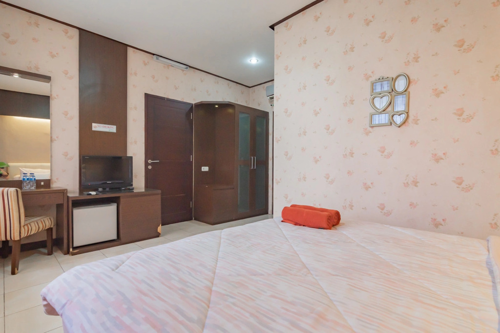 Rizh Hotel