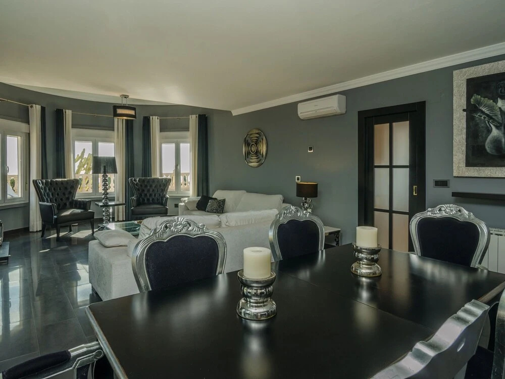 Luxury Villa With Private Swimming Pool in Moraira
