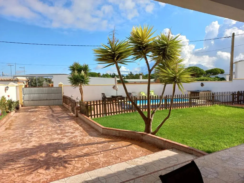 Casa Rafael-Chalet con piscina privada