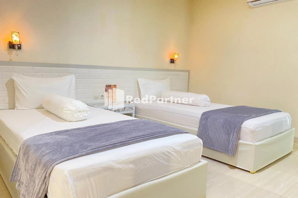 Hotel Luxury Sinjai Syariah RedPartner