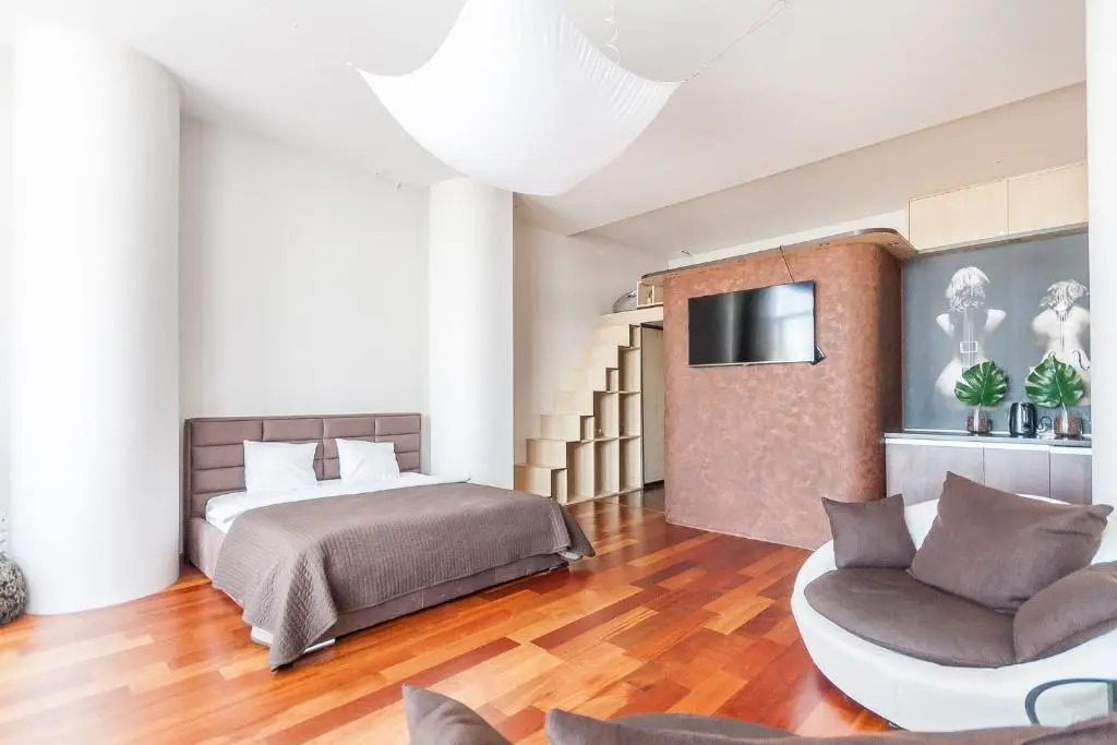 Loft studio with Sauna by URBAN RENT
