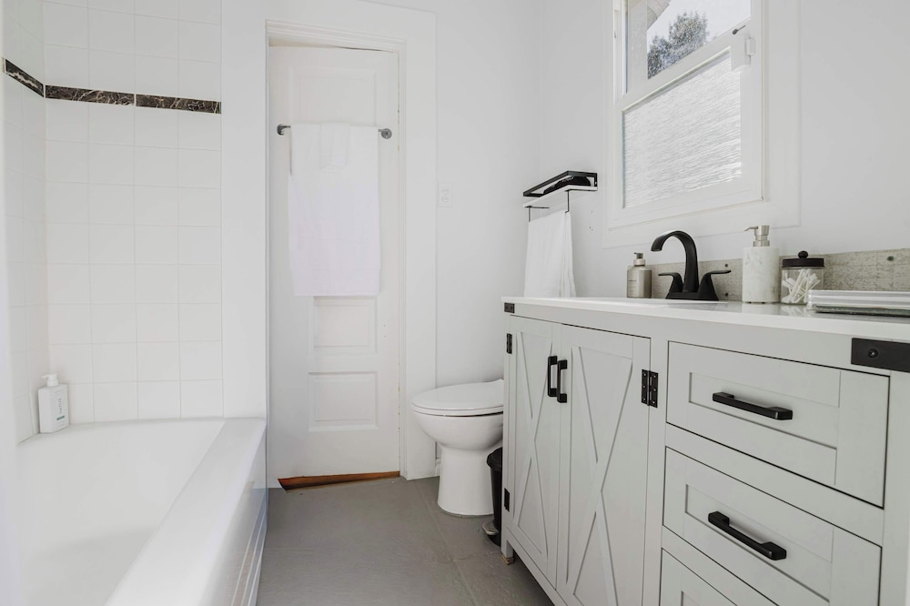 Allura Oakland Your Private Sanctuary in the City