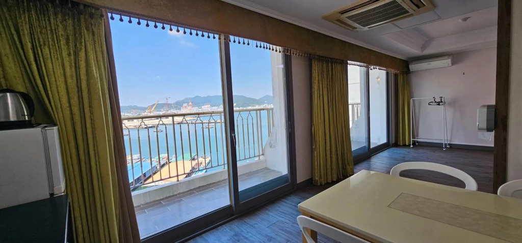 Tongyeong Bay Condo Hotel