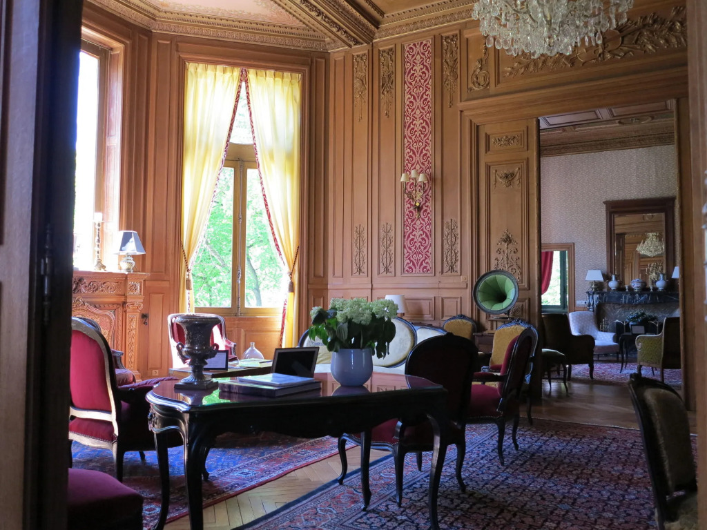 Château De Verrières