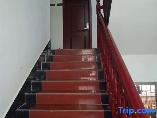 Zhou Loman Yougu Homestay