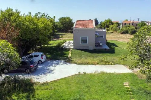 Perivoli House B