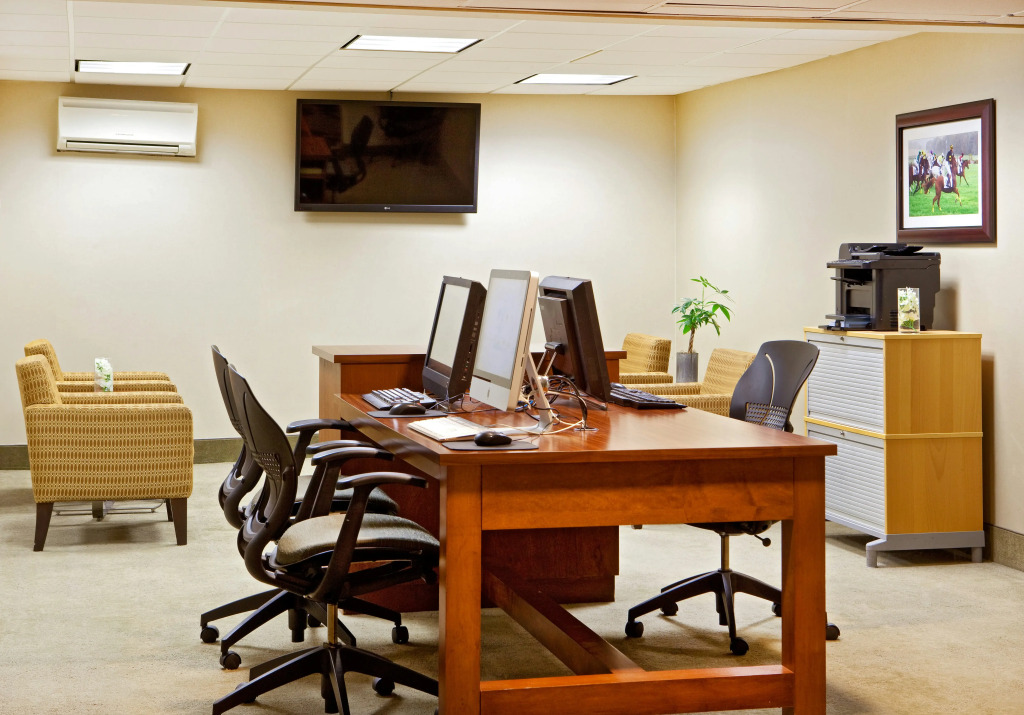 DoubleTree By Hilton Baltimore North Pikesville