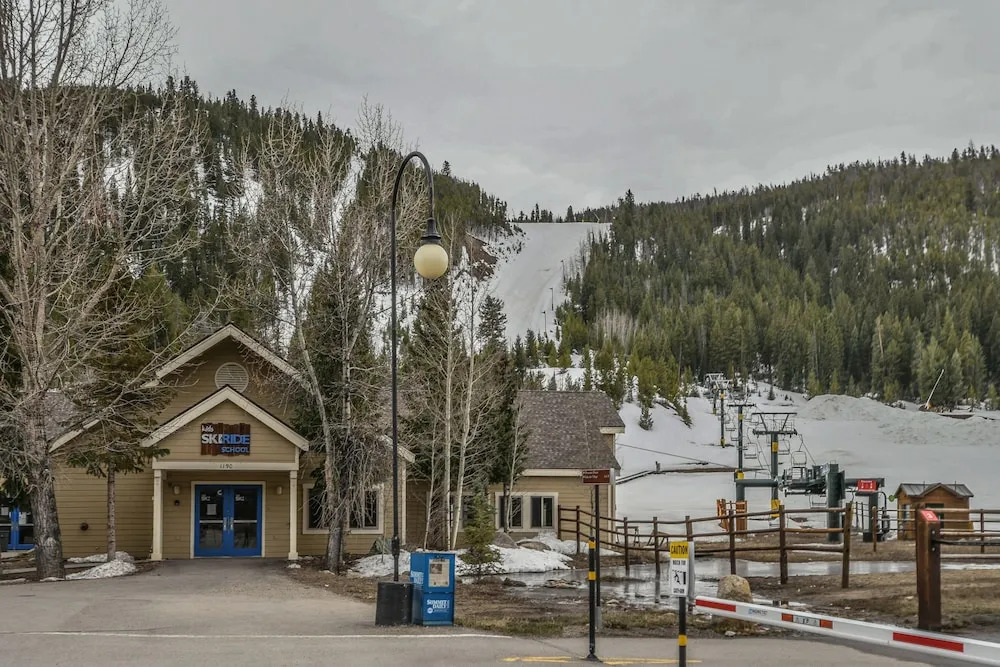Slopeside 2773