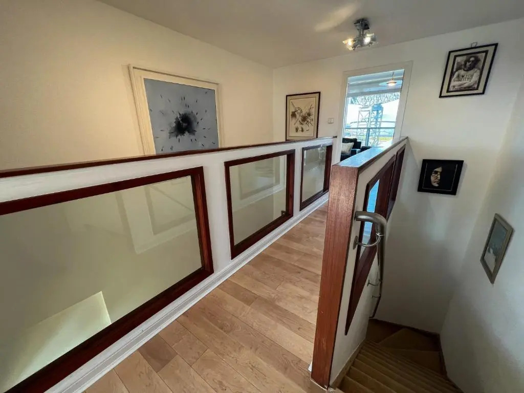 SECC HYDRO 3 bedroom Apartment with View