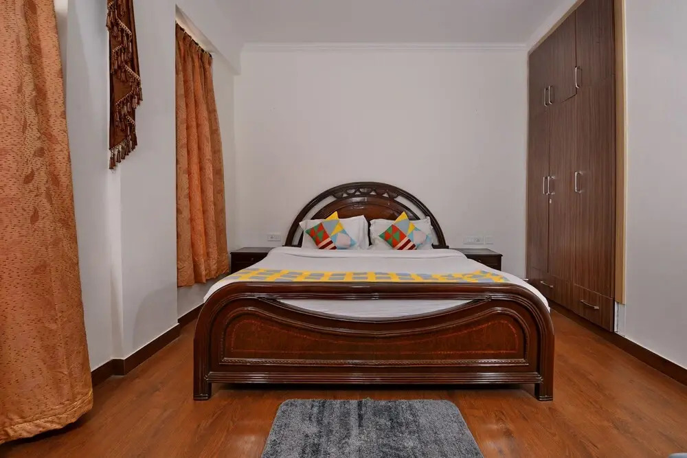 OYO Home 39479 Decent Studio Sehatpur
