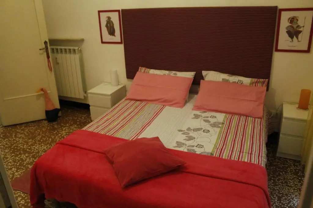 ROOMS 18A