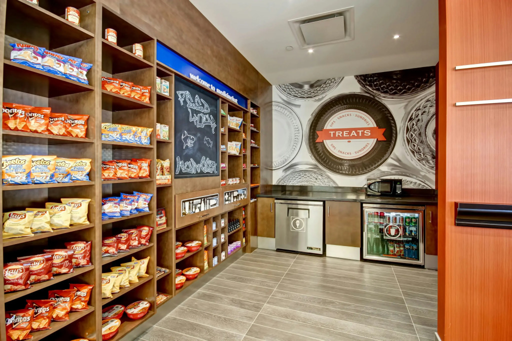 Hampton Inn & Suites - Medicine Hat