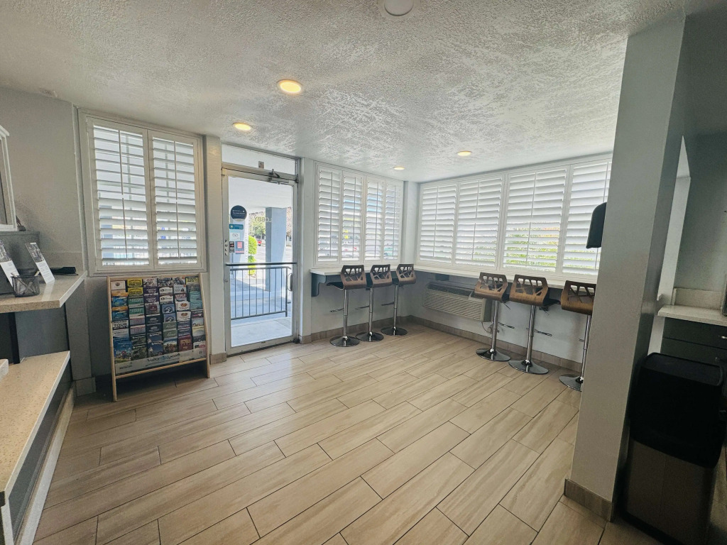 SureStay by Best Western Fresno Central