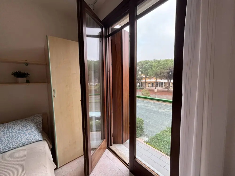 Flat for Seven Guests in Residence With Pool