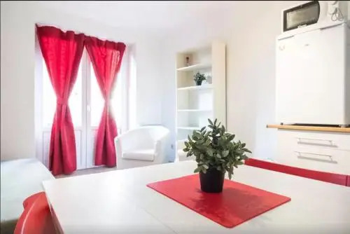 Cool Central Apartment