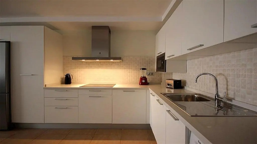 MarLenghi Apartments 3B