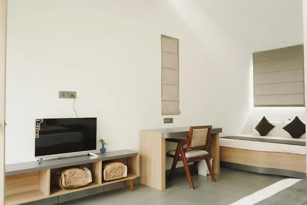 Bir Valley Retreat