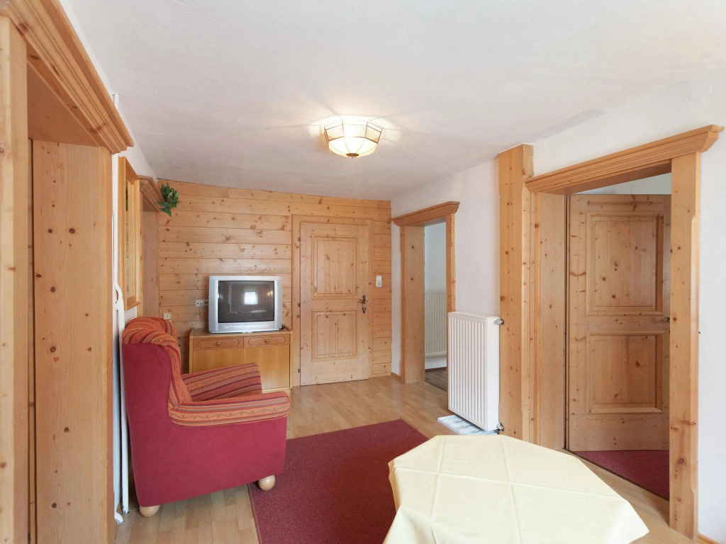 Chalet in Vent Near Stablein Ski Lift