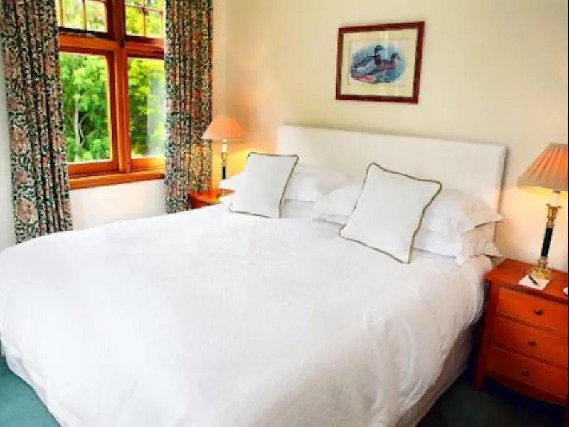 Lake Timara Lodge