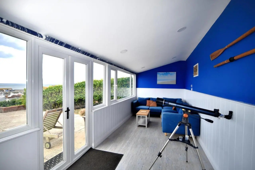 2 Harbour Heights