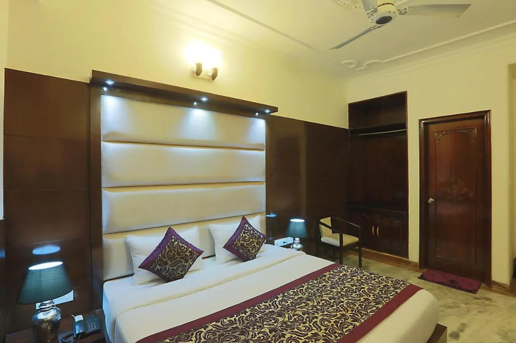 Hotel International Inn by Star Group - Near Delhi Airport