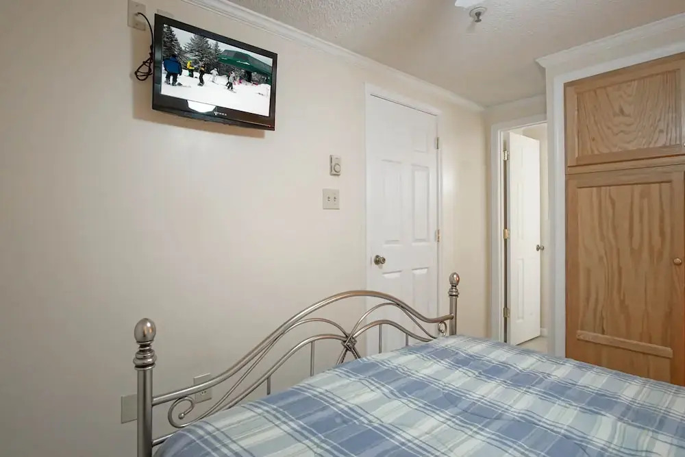 Mountain Lodge 233 2 Br Condo With Access to Ball Hooter Lift