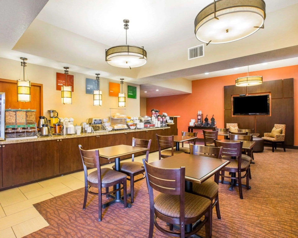Comfort Suites Clovis - Fresno