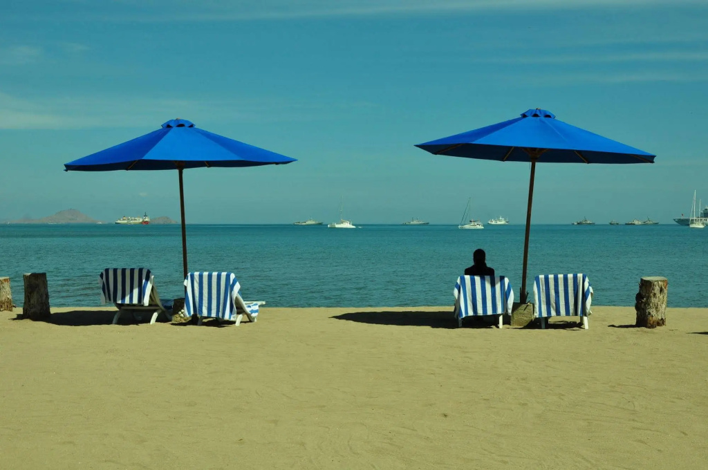 Puri Sari Beach Hotel