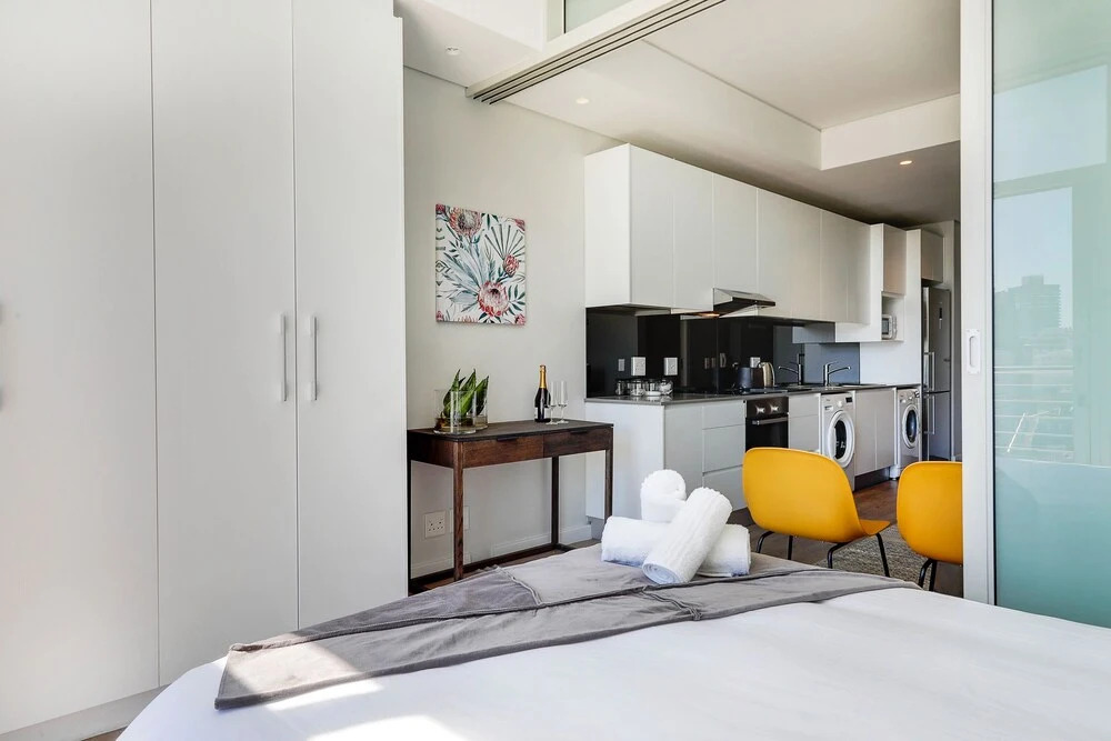 Panoramic Sentinel Apartment 707