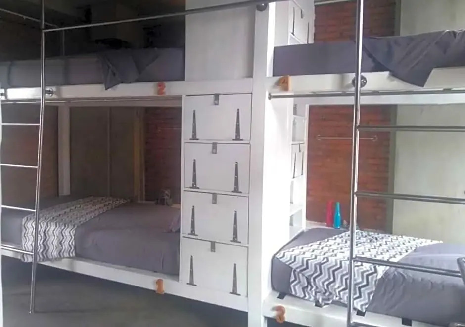 Shelter Hostel Malang