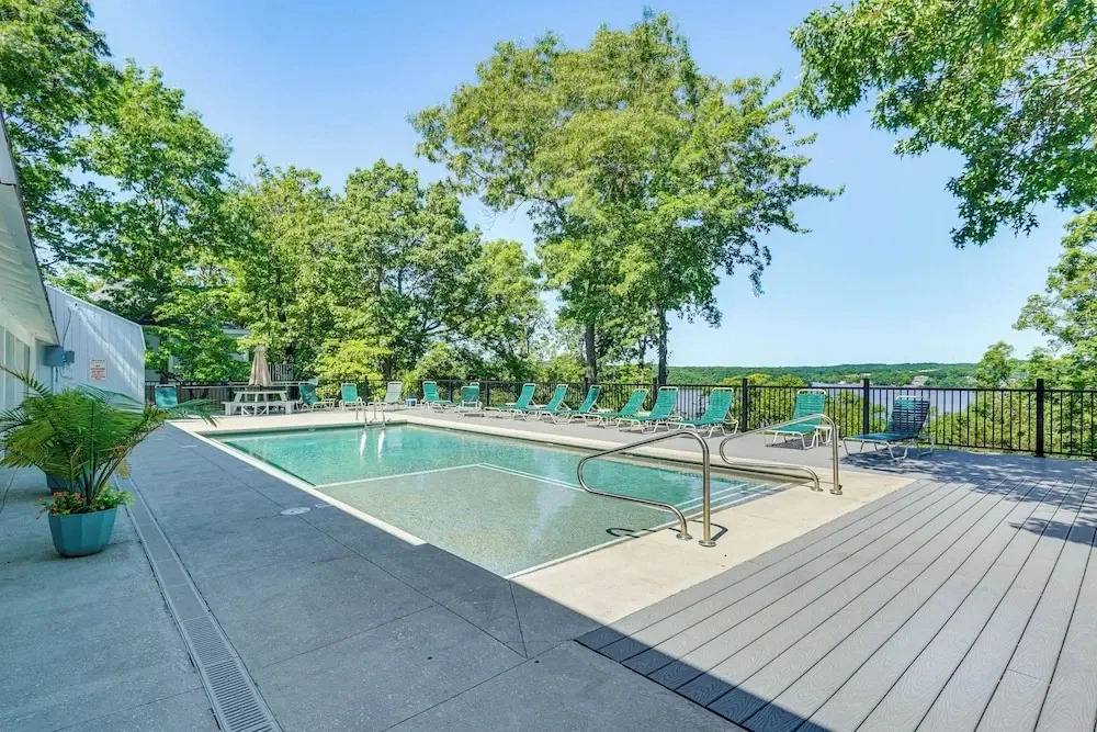 Lake Resort Access & On-site Pool! Ozarks Getaway
