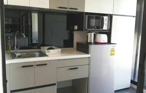 The Excel Groove Condo at Lasalle 52