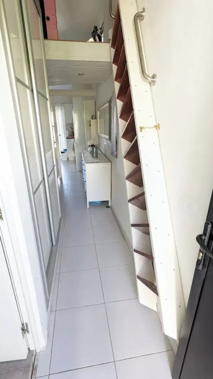 Central Sea View Apartment