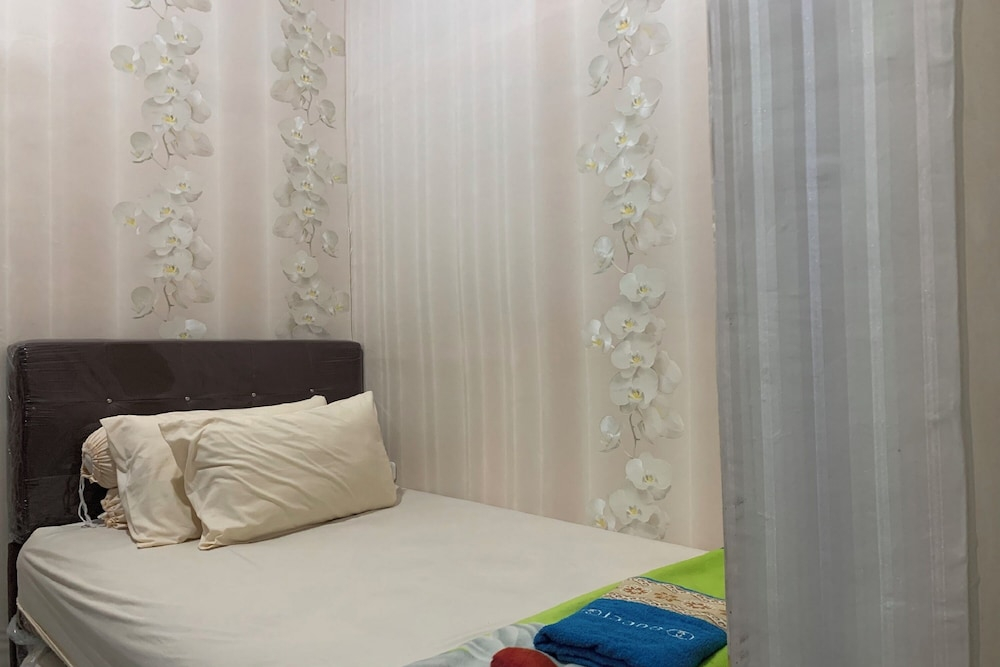 Hotel O Wisma Tulip Near Masjid Besar Desa Tanabangka