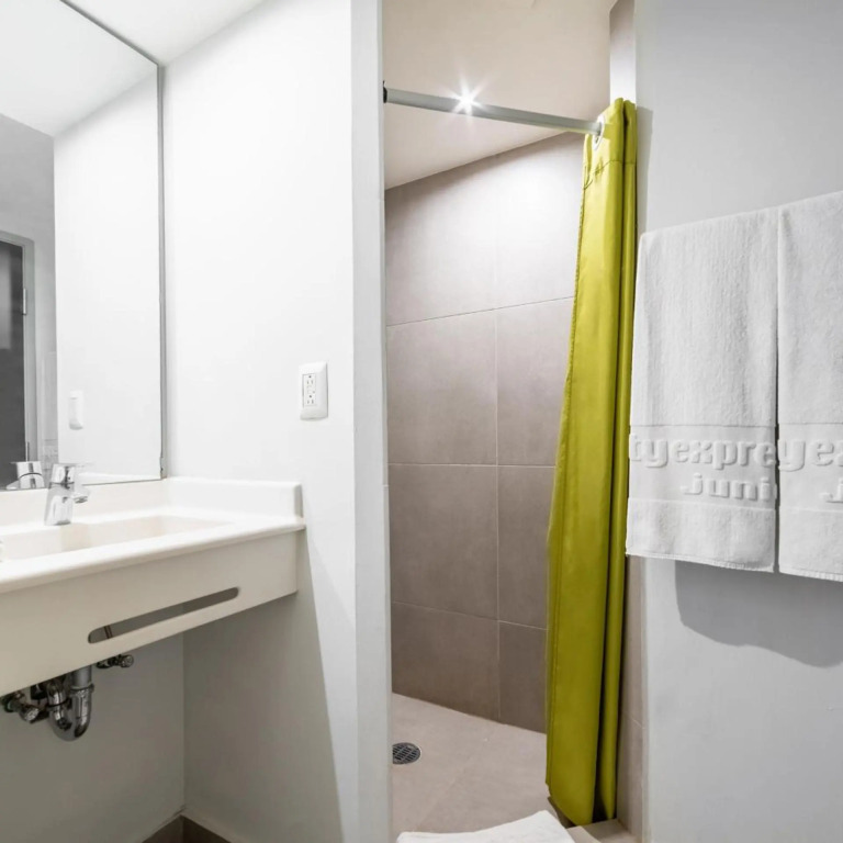 City Express Junior by Marriott Toluca Aeropuerto