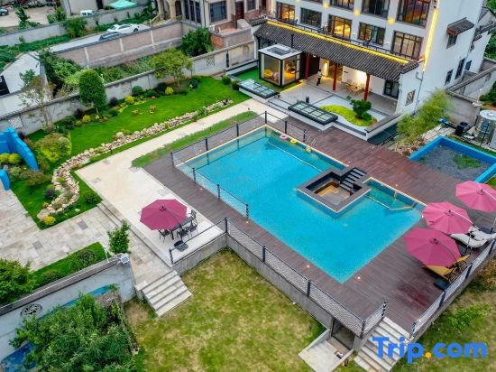 Floral Hotel· Hangzhou Fuju Resort Hotel (Jingshan Huahai Branch)
