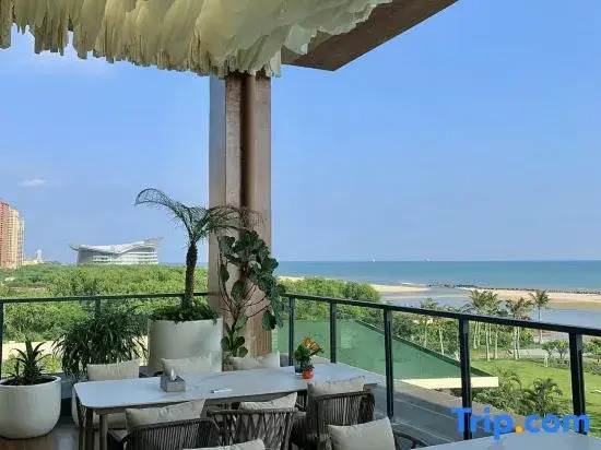 BEIHAI North Sea Heart · Zome Air View 270 ° Super View Sea View Beach Service Apartment