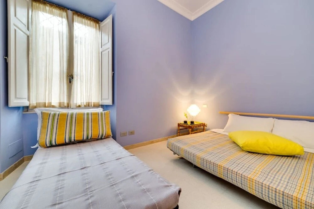 Nice & Colorful 1bed Flat - up to 5 Guests!