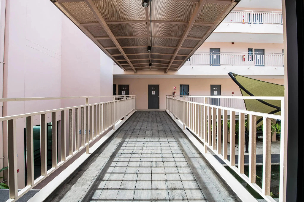 Oyo 260 Sattahip 9 Boutique Hotel
