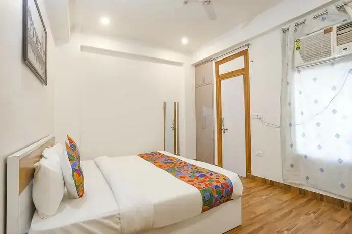 Fabexpress Vivaan Suites
