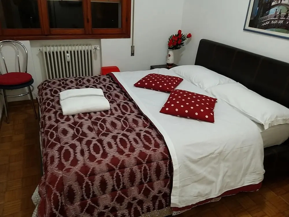 Venice Stefani Guesthouse