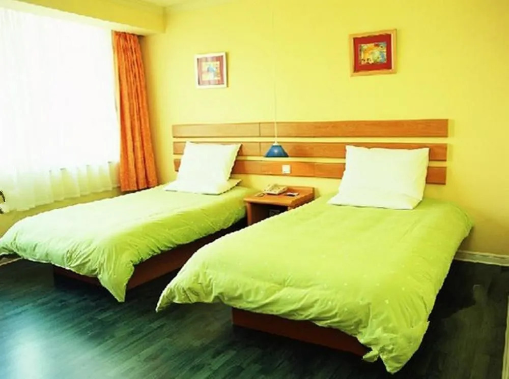 Home Inn Changshou Donglu