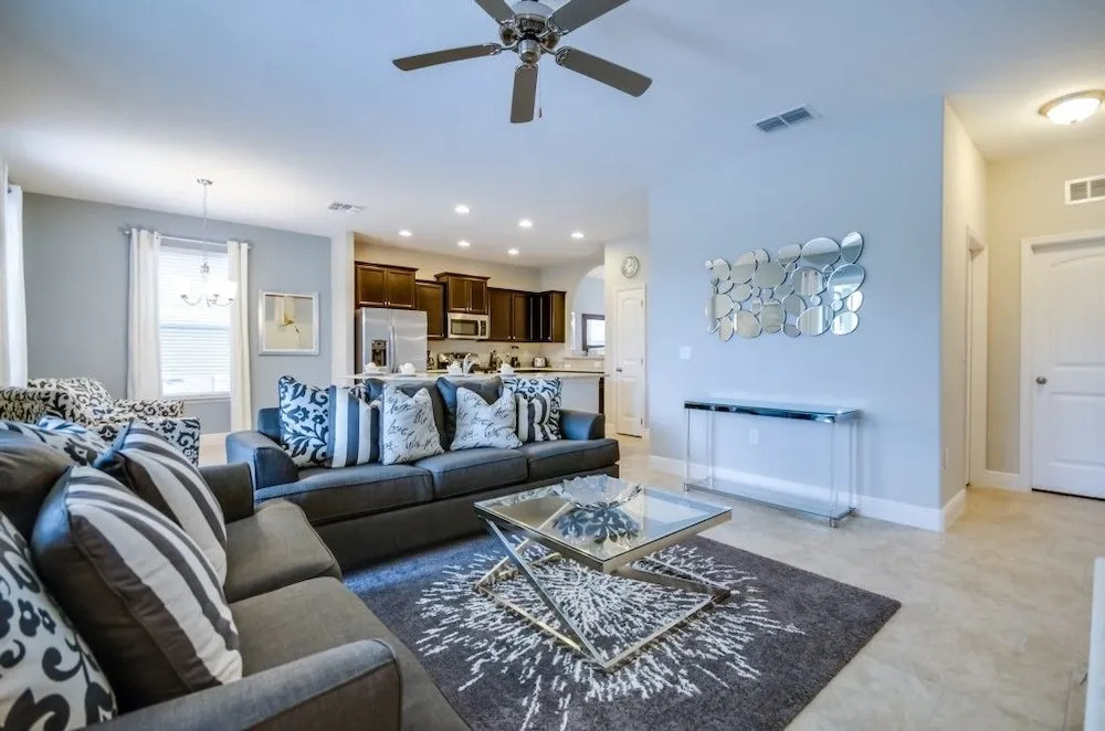 Amazing House! - Solterra - 5299WW